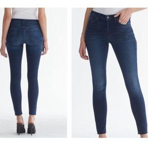 Hudson Nico Mid-rise Super Skinny Jean, Size 25